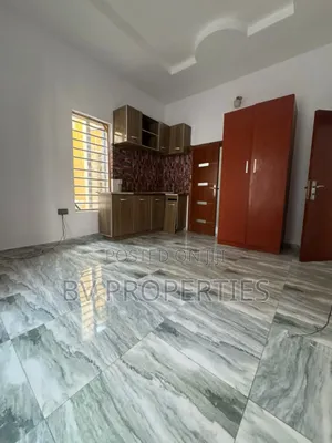 Studio Apartment in Chevron for rent
