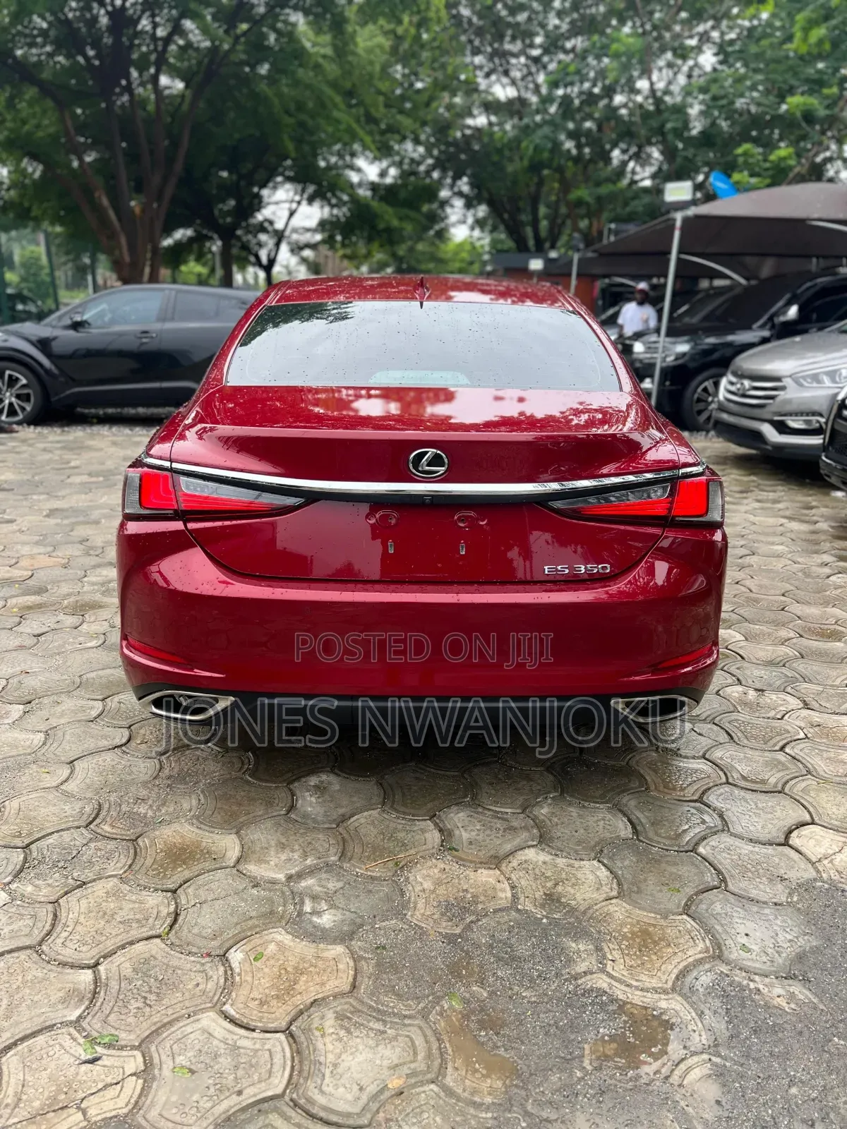 Lexus ES 2019 Red