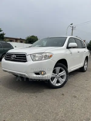 Toyota Highlander Limited 2011 White