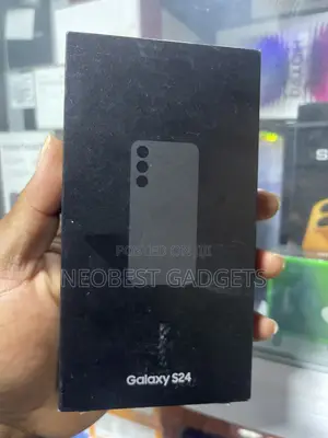 New Samsung Galaxy S24 128 GB