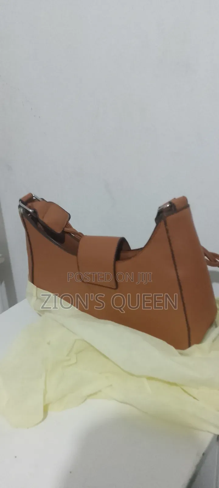 Ladies Hand Bag