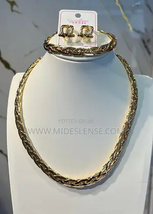 Sunbelle Original Necklace Set-Gold