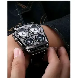 Long Lasting Leather Wristwatch