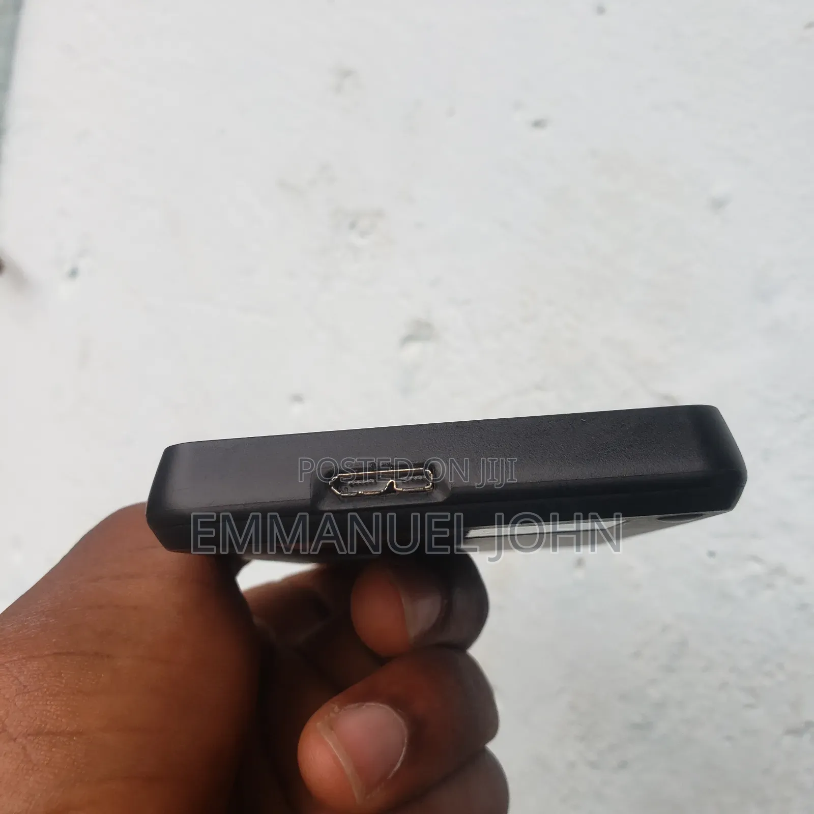 Toshiba 500gb External Portable Hard Disk Drive