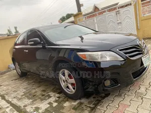 Toyota Camry LE 4dr Sedan (2.5L 4cyl 6AM) 2010 Black