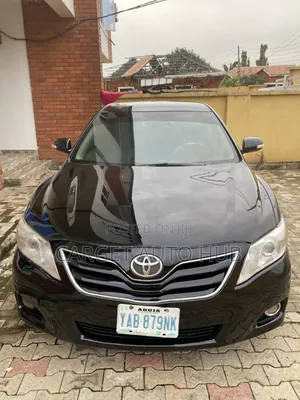 Toyota Camry LE 4dr Sedan (2.5L 4cyl 6AM) 2010 Black