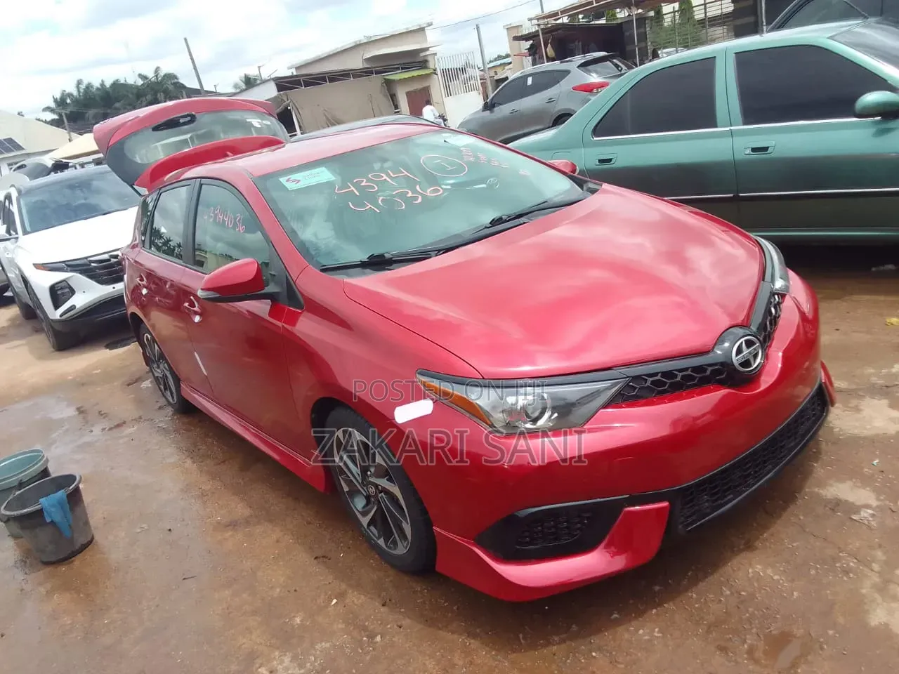 Scion iM Base 2016 Red
