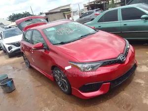 Scion iM Base 2016 Red