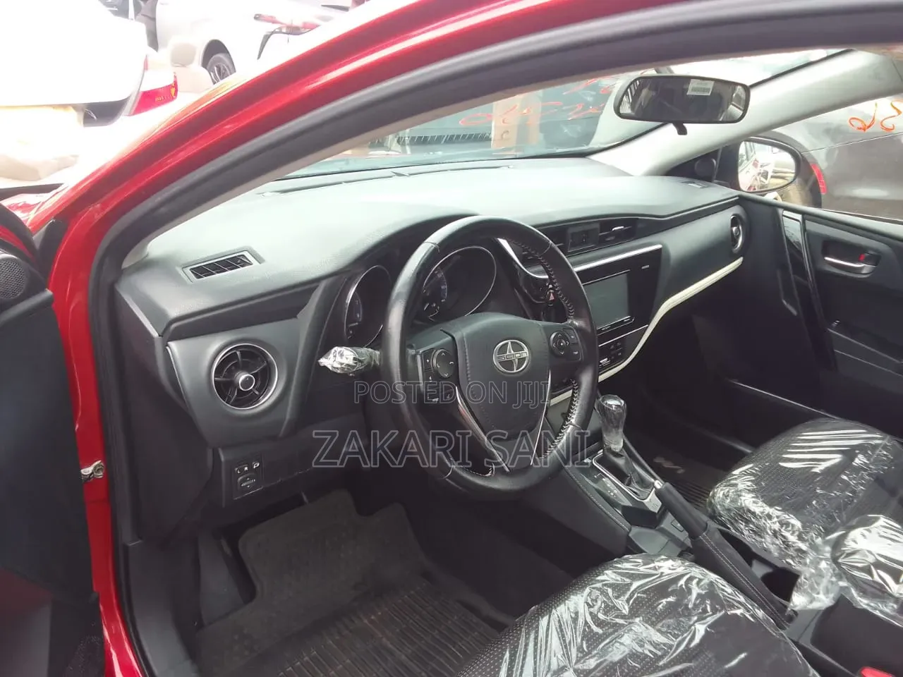Scion iM Base 2016 Red