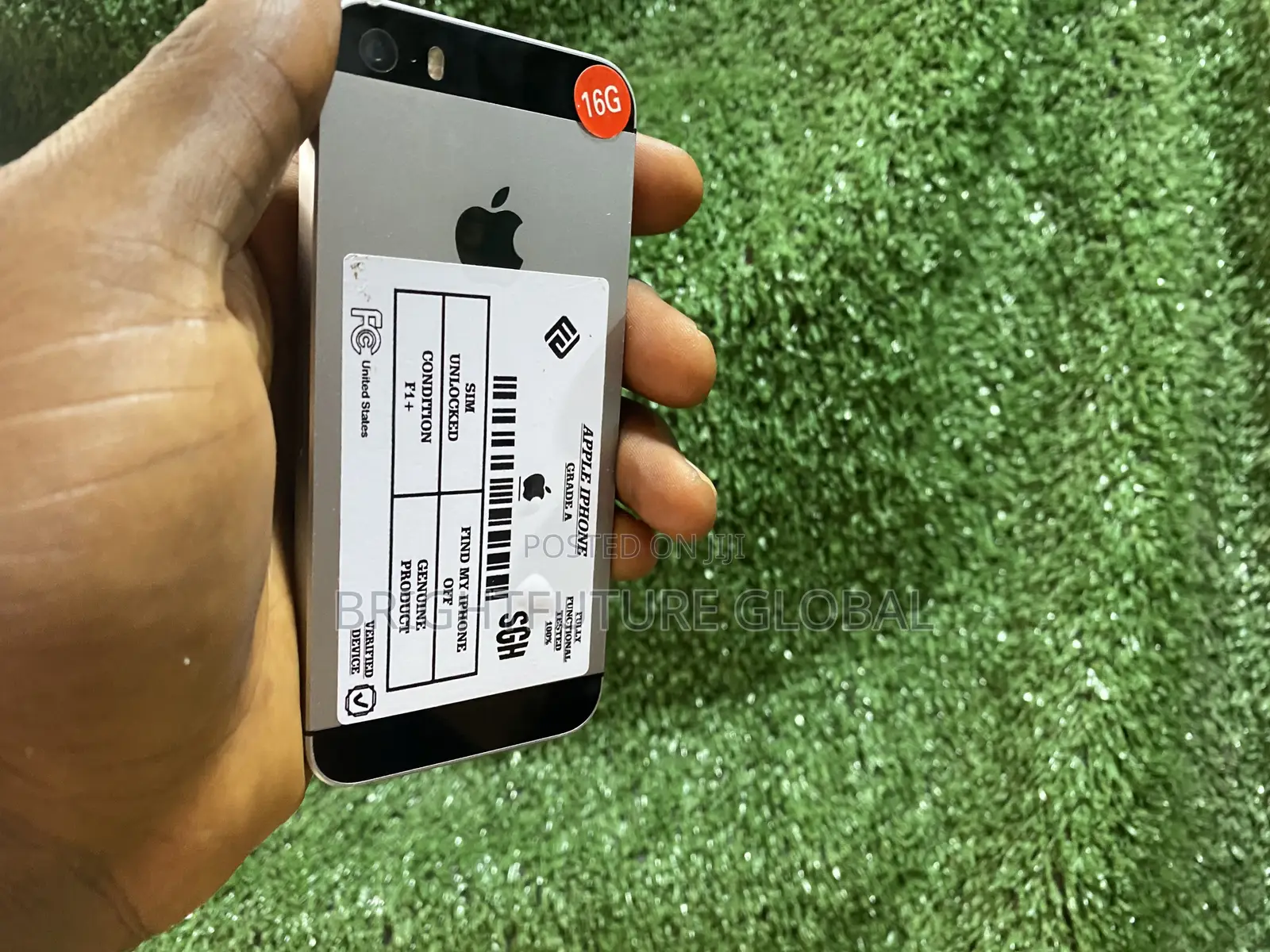 Apple iPhone SE 16 GB Black