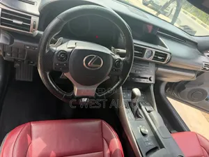Lexus IS 2016 Black