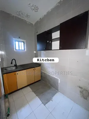 Mini Flat in Osapa London for rent