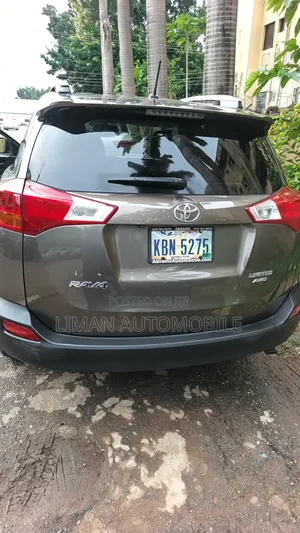Toyota RAV4 Limited 4dr SUV AWD (2.5L 4cyl 6A) 2015 Brown