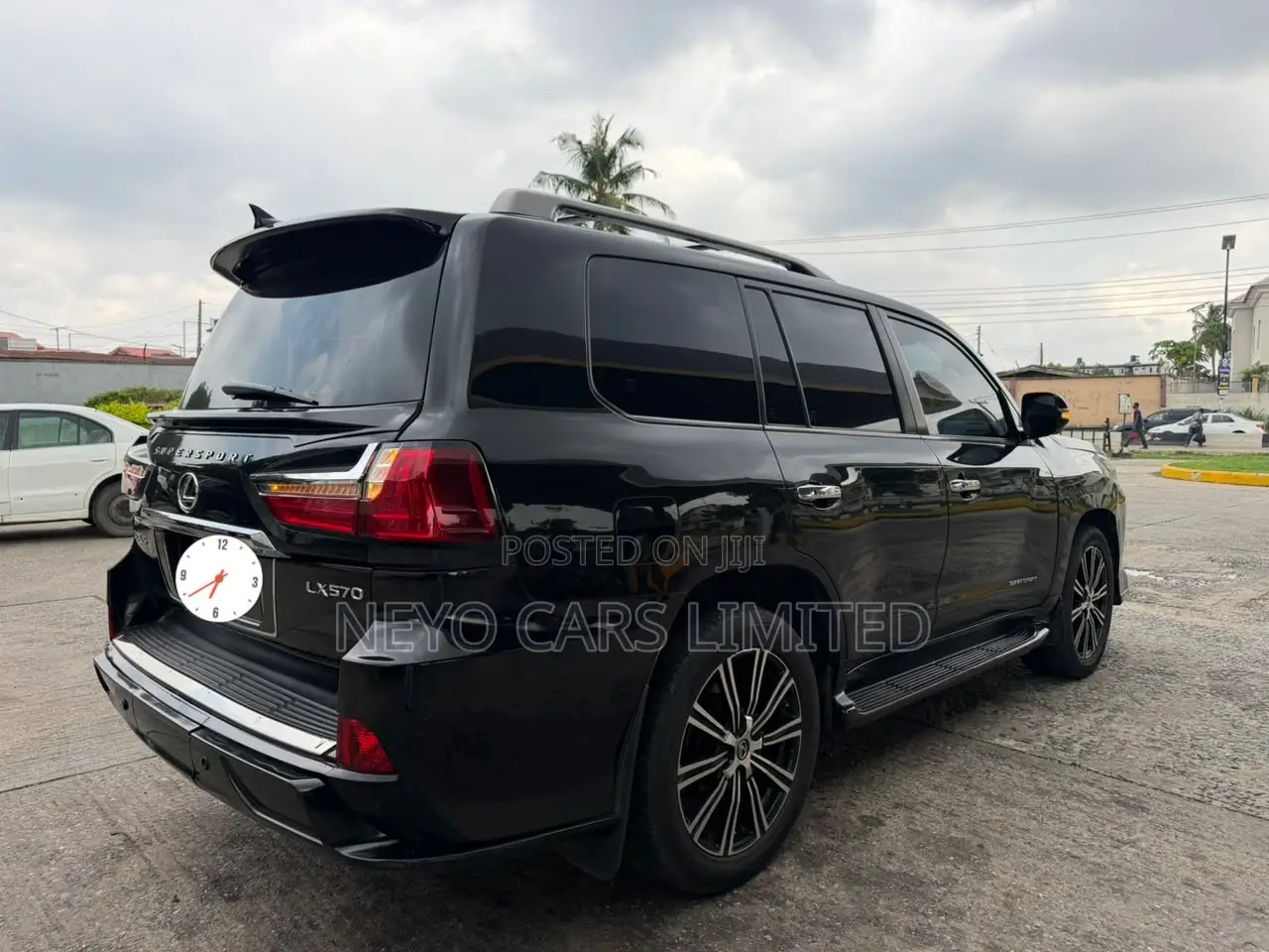 Lexus LX 570 2011 Black