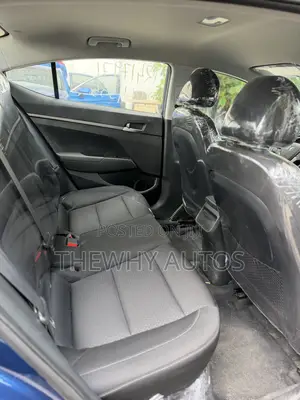 Hyundai Elantra Value Edition Sedan FWD (1.8L 4cyl 6A) 2016 Blue