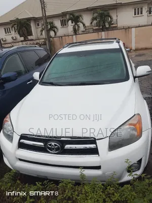 Toyota RAV4 2.5 4x4 2010 White