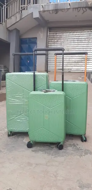 4-Piece Hard-Shell Luggage Set