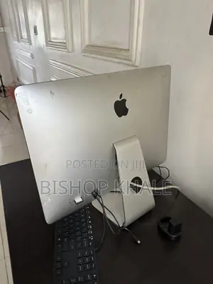Desktop Computer Apple iMac 16GB Intel Core i5 SSD 512GB