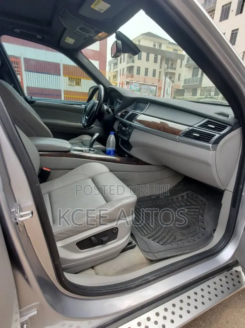 BMW X5 2010 Silver