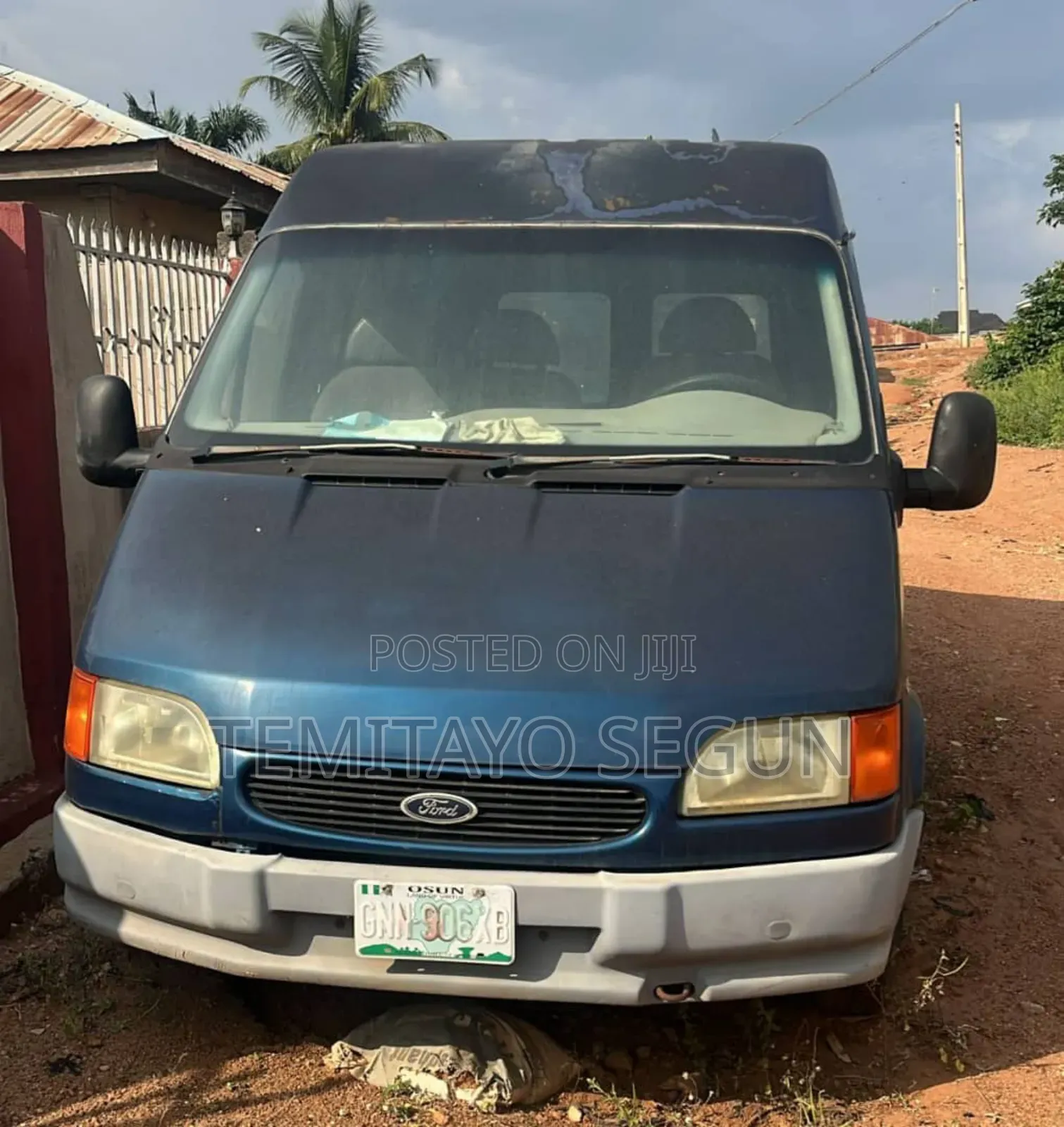 Ford Transit 2002 Blue