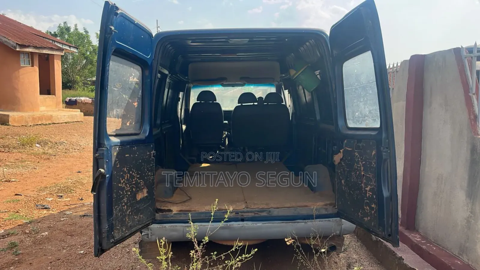 Ford Transit 2002 Blue