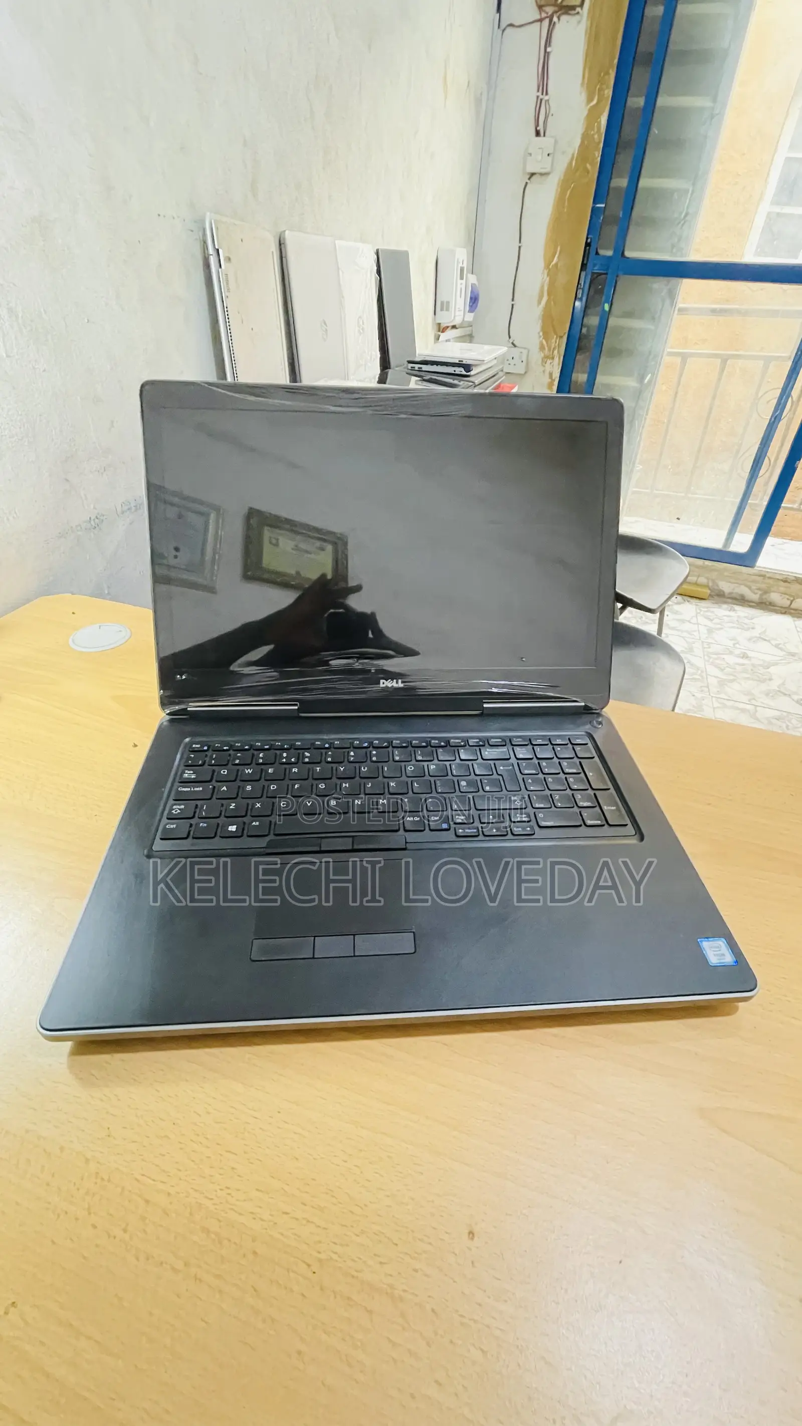 Laptop Dell Precision 7710 32GB Intel Xeon SSD 1T