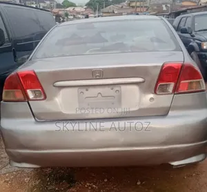 Honda Civic 2005 Silver