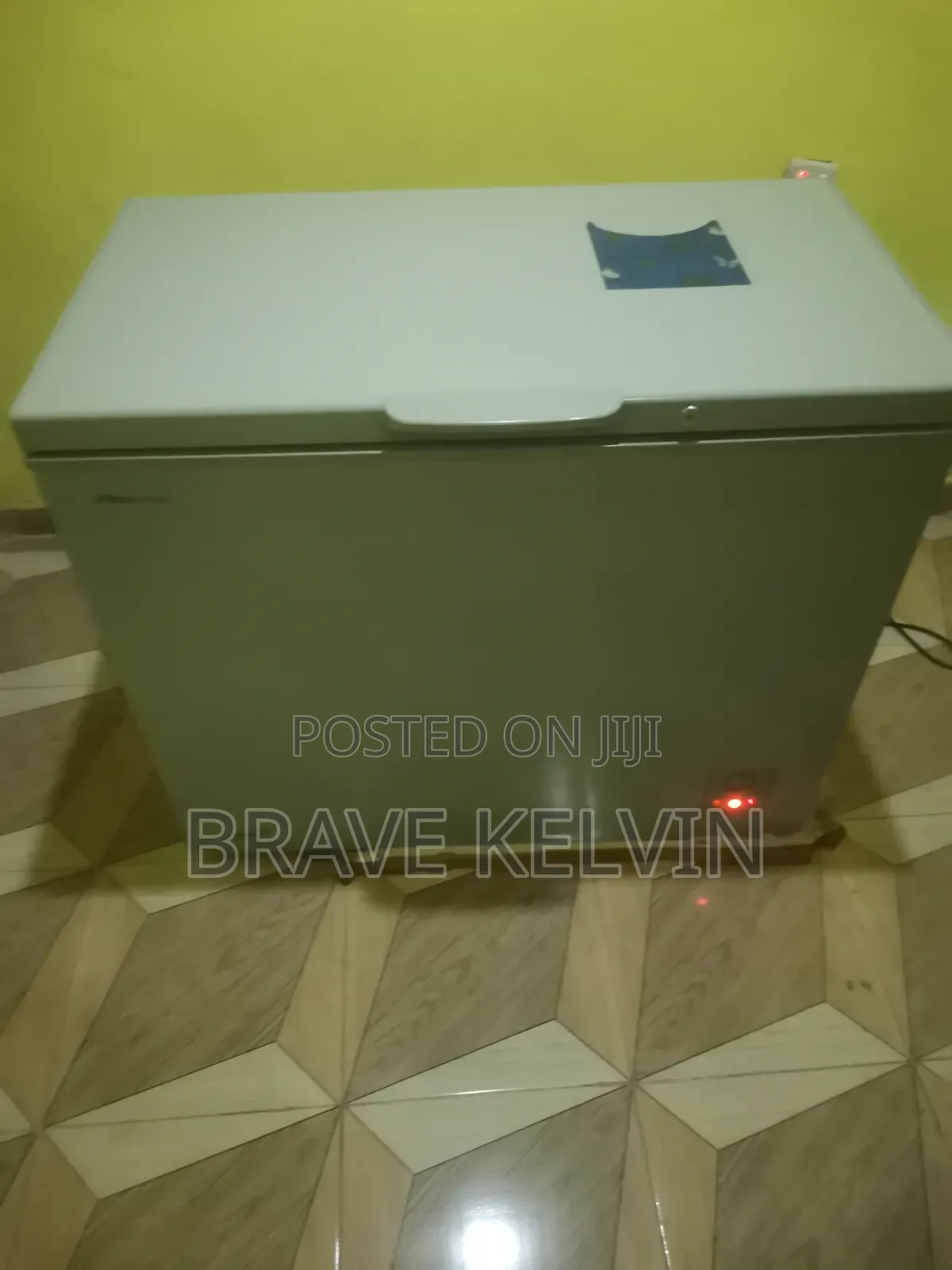 Hisense Freezee