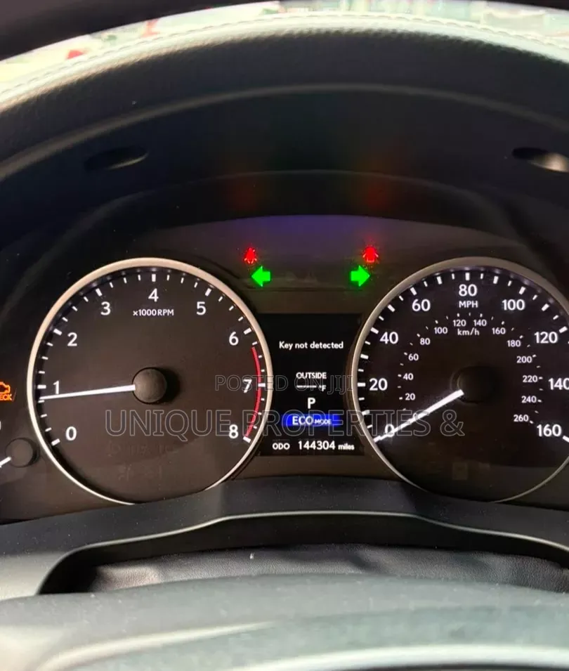 Lexus ES 2013 Black