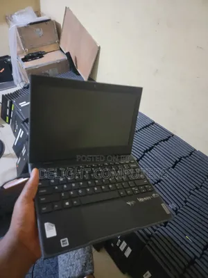Laptop Lenovo 100e 4GB AMD SSD 128GB