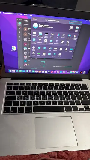 Laptop Apple MacBook Air 2015 4GB Intel Core i5 SSHD (Hybrid) 128GB