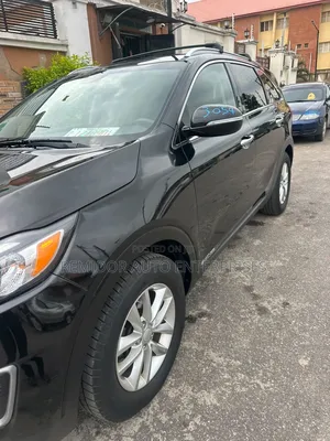 Kia Sorento 4dr SUV 2016 Black