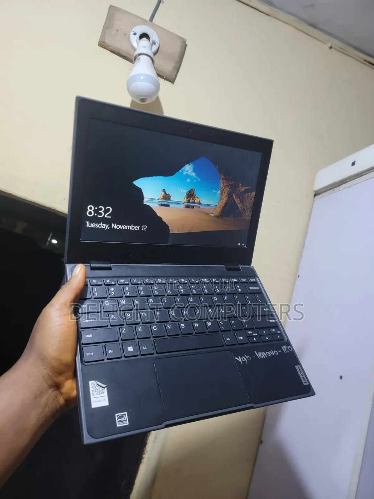 Laptop Lenovo 100e 4GB AMD SSD 128GB