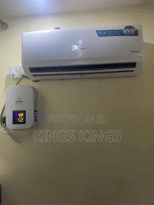 Few Months Used Ac With Voltage Regulator