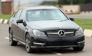 Mercedes-Benz C300 2008 Black