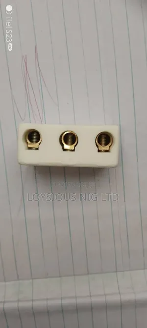 3pole Ceramic Connector