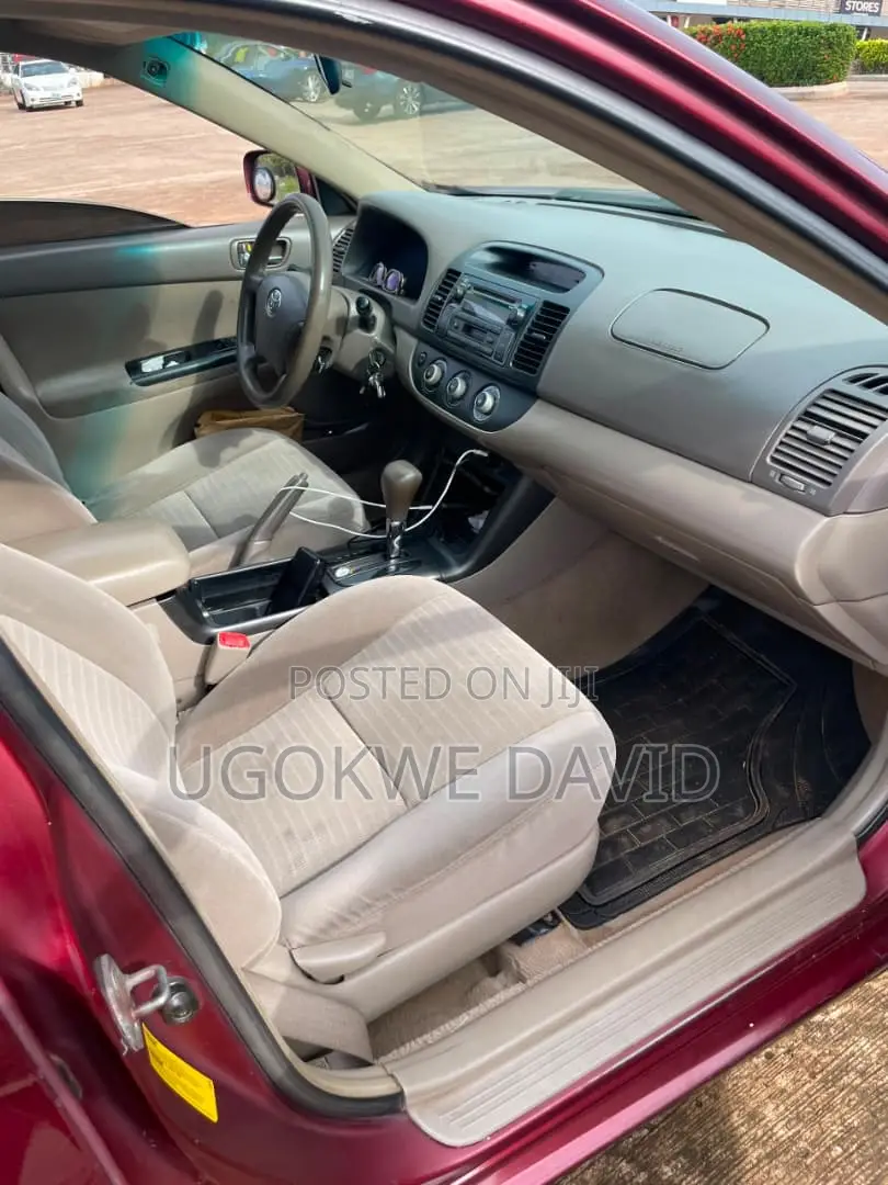 Toyota Camry 2006 Red