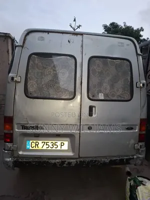 Ford Transit 2000