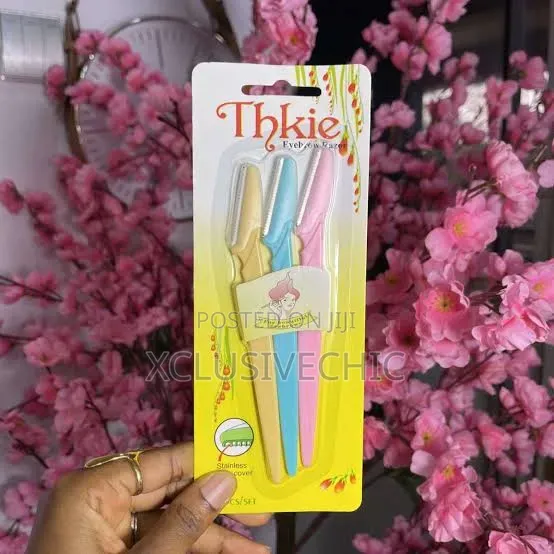Tinkle Eyebrow Razor