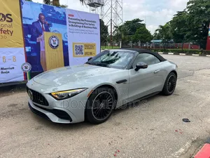 Mercedes-Benz SL-Class AMG SL 43 2023 Green