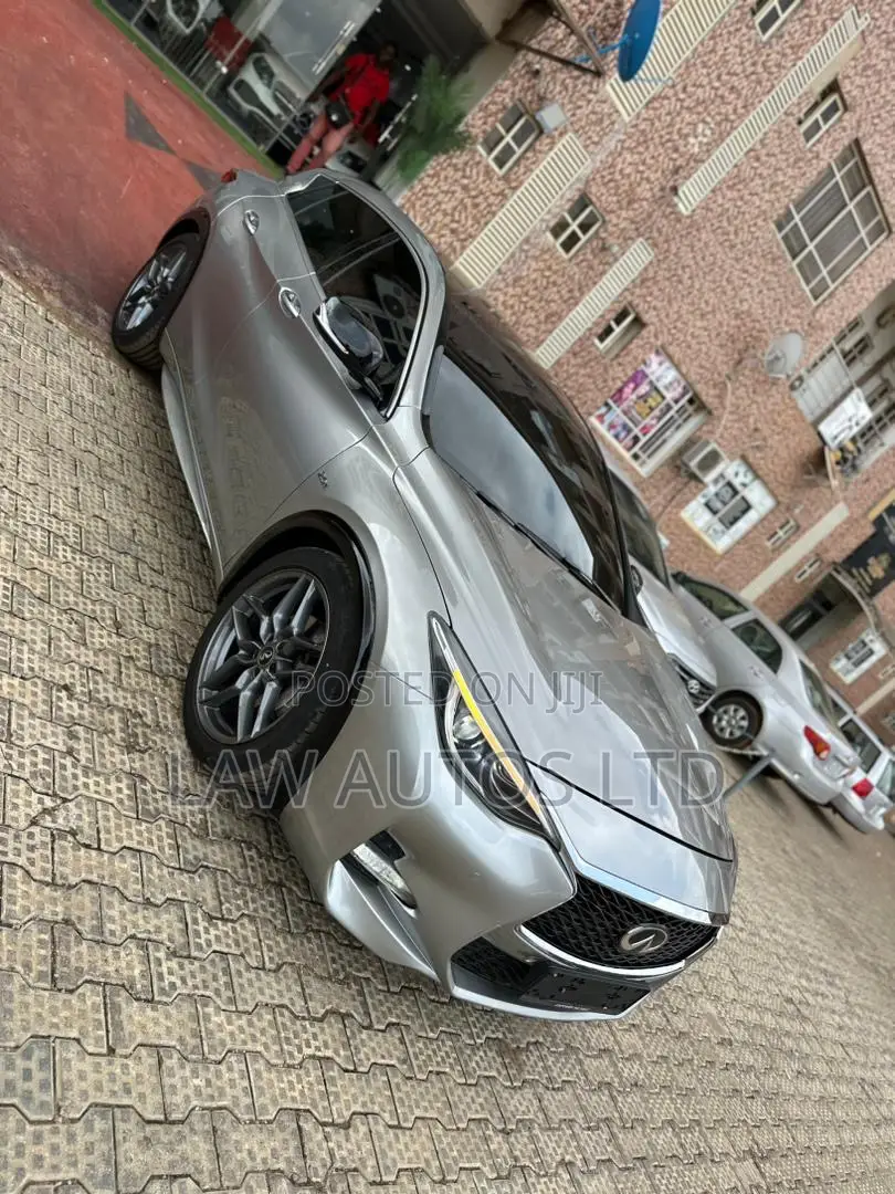 Infiniti Q30 2018 Gray