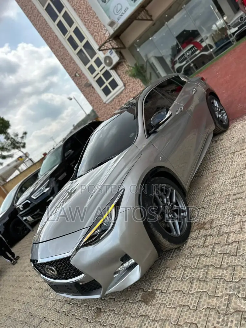 Infiniti Q30 2018 Gray