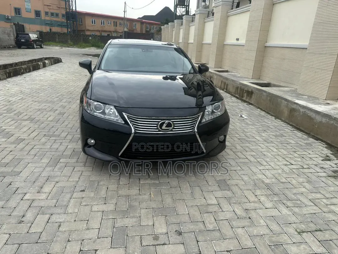 Lexus ES 2015 Black