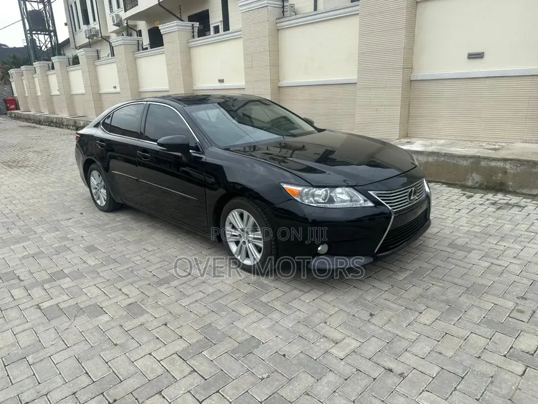 Lexus ES 2015 Black
