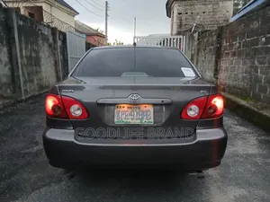 Toyota Corolla 1.6 Sol 2005 Ivory