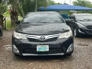 Toyota Camry XLE 4dr Sedan (3.5L 6cyl 6A) 2014 Black