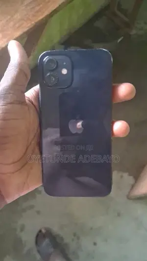 Apple iPhone 12 64 GB Black