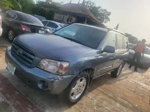 Toyota Highlander 2005 Blue
