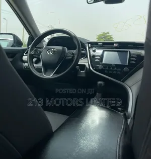 Toyota Camry LE FWD 2020 Black