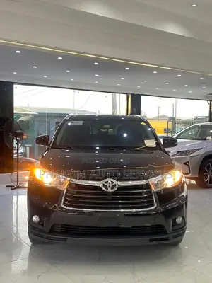 Toyota Highlander XLE 4dr SUV (3.5L 6cyl 6A) 2015 Black